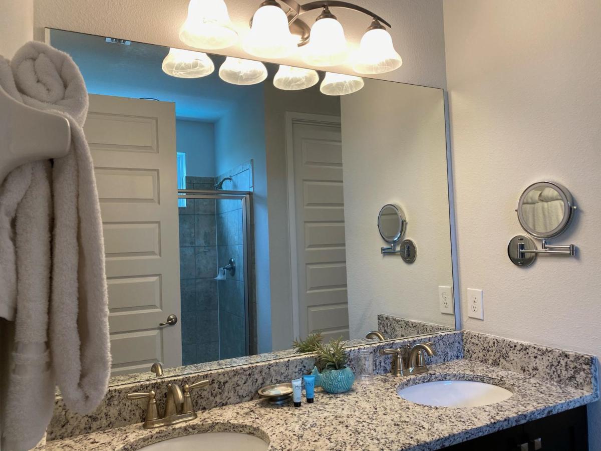 Luxurious Modern Villa Near Disney With Theater, Pool And Spa In Encore Resort At Reunion Orlando Kültér fotó